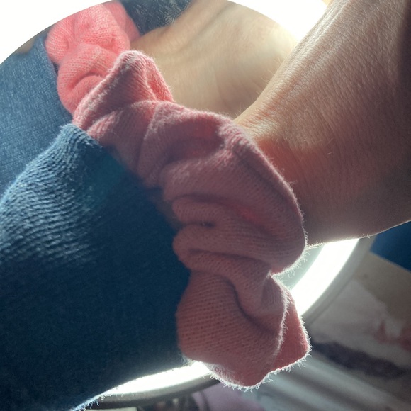 Made by me Scrunchies - Picture 3 of 3